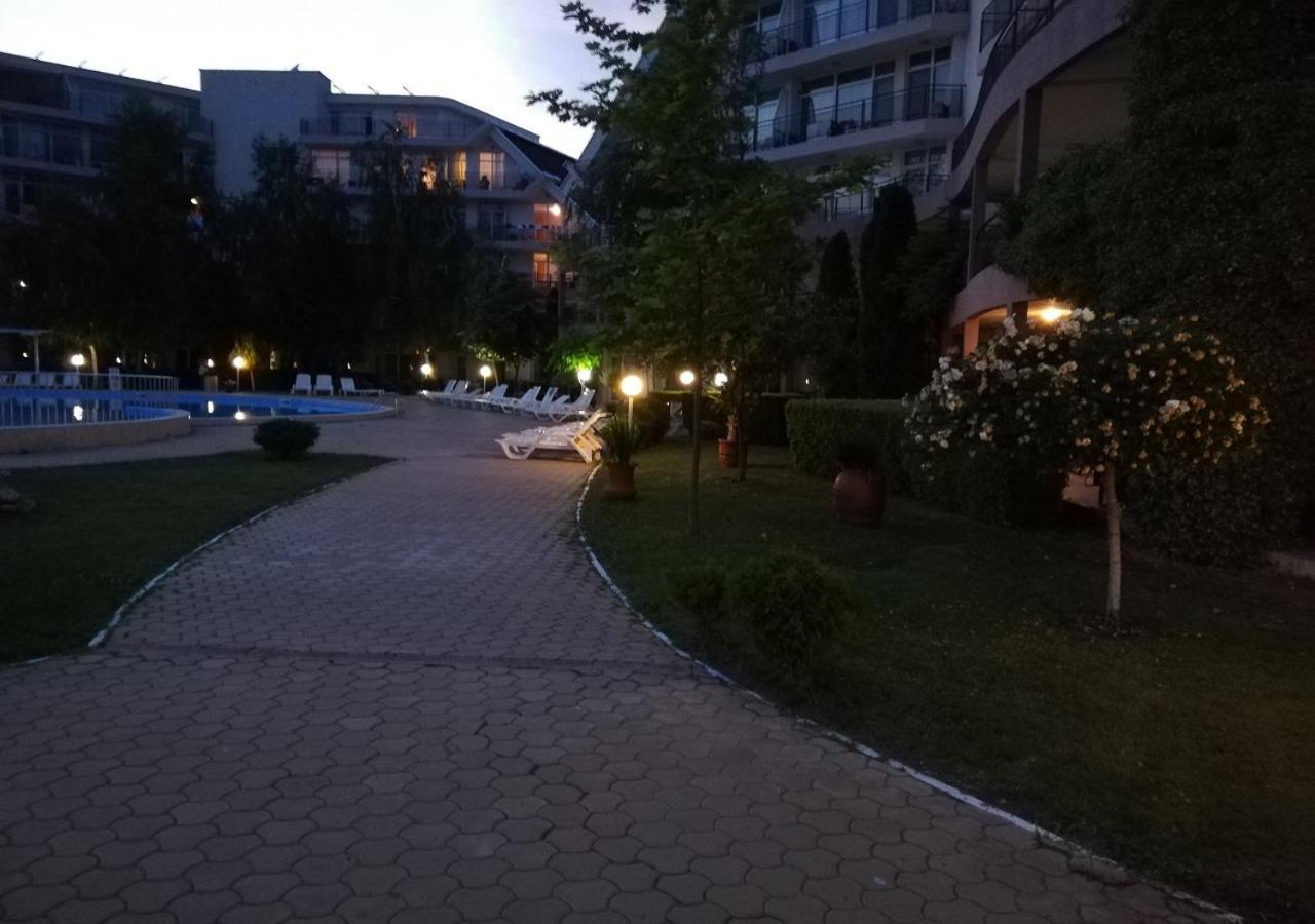 Charis Cozy Family Apart At Sun Village Complex Close To The Beach Sunny Beach Eksteriør billede