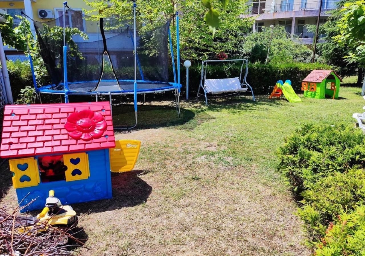Charis Cozy Family Apart At Sun Village Complex Close To The Beach Sunny Beach Eksteriør billede